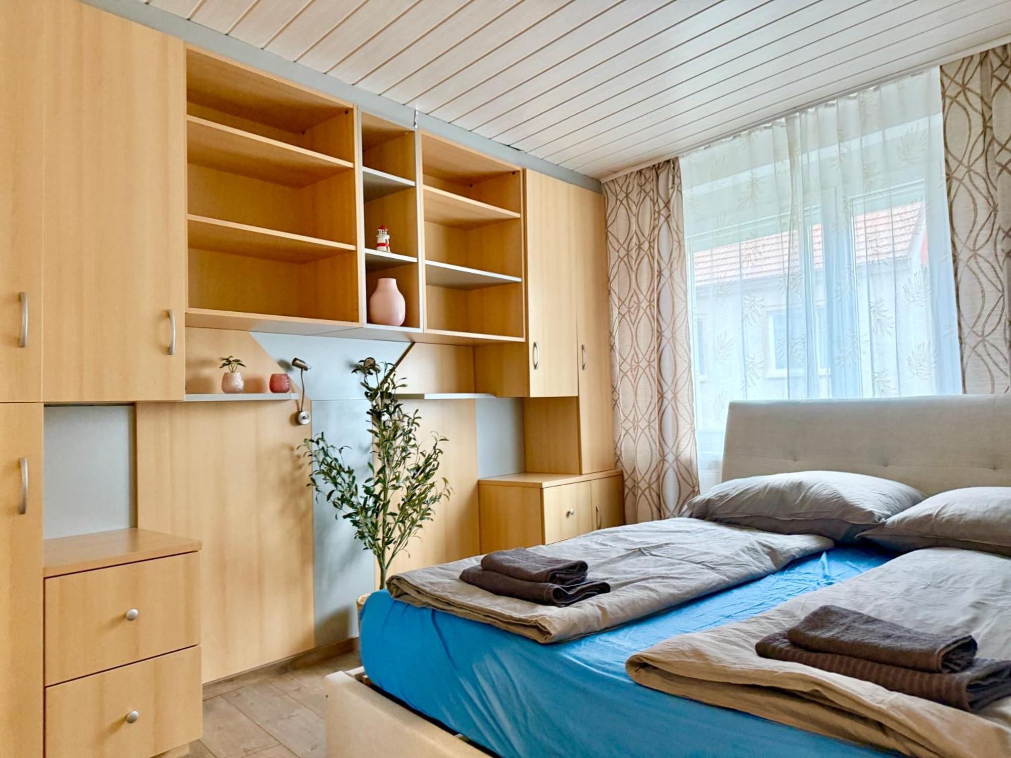 Cosy Near Airport & Train * Schwechat
